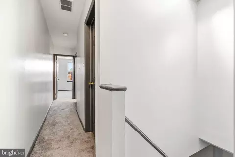 Entry Way - 2732 Baker St, Baltimore, MD 21216 photo 2 of 3