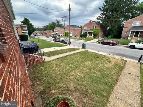 4020 Mortimer Ave, Baltimore, MD 21215 photo 5