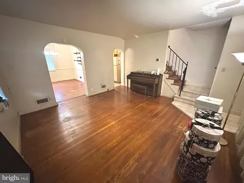 4020 Mortimer Ave, Baltimore, MD 21215 photo 15