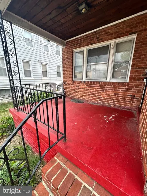 4020 Mortimer Ave, Baltimore, MD 21215 photo 3
