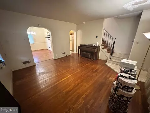 4020 Mortimer Ave, Baltimore, MD 21215 photo 15