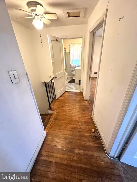 4020 Mortimer Ave, Baltimore, MD 21215 photo 25