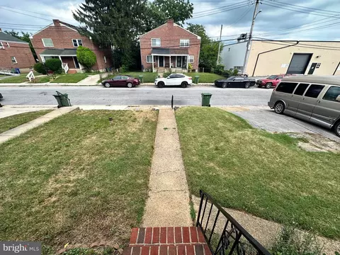 4020 Mortimer Ave, Baltimore, MD 21215 photo 4