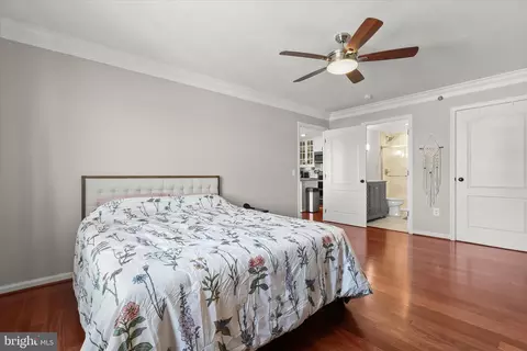 Bedroom - 2702 Lighthouse Pt E #516, Baltimore, MD 21224 photo 3 of 6