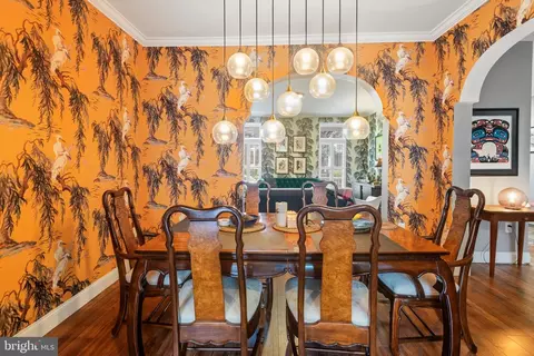 Dining - 815 Brooks Ln, Baltimore, MD 21217 photo 2 of 2