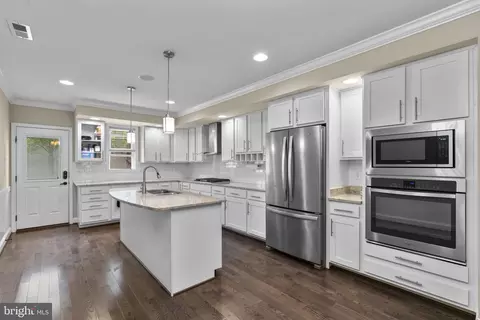 3127 Elliott St, Baltimore, MD 21224