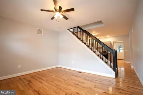 3804 Falls Rd, Baltimore, MD 21211
