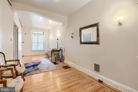 Entry Way - 2807 E Biddle St, Baltimore, MD 21213 photo 3 of 3