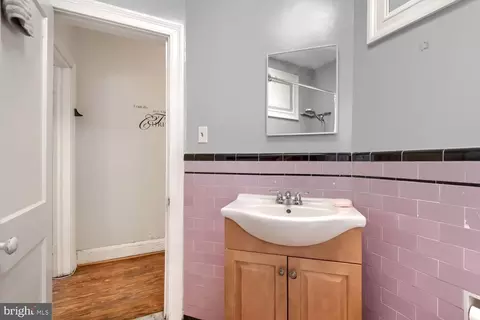 Bath - 2807 E Biddle St, Baltimore, MD 21213 photo 2 of 2