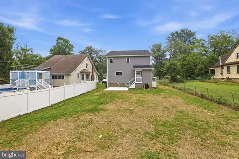 Exterior - 3410 Pinkney Rd, Baltimore, MD 21215 photo 7 of 12