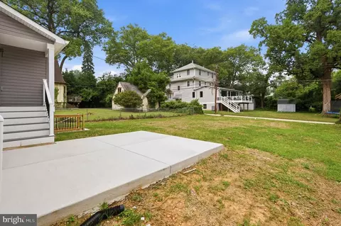 Exterior - 3410 Pinkney Rd, Baltimore, MD 21215 photo 3 of 12
