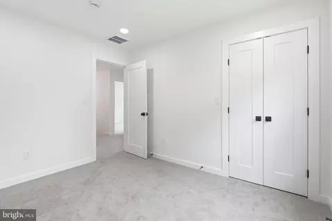 Bedroom - 3410 Pinkney Rd, Baltimore, MD 21215 photo 5 of 6