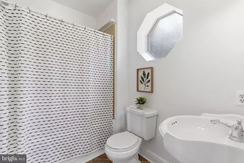 Bath - 11 E Ostend St, Baltimore, MD 21230 photo 4 of 4