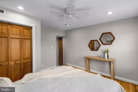 Bedroom - 1607 Light St, Baltimore, MD 21230 photo 4 of 7