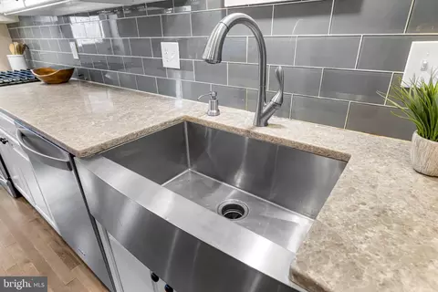 Kitchen - 1607 Light St, Baltimore, MD 21230 photo 4 of 4