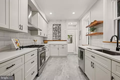 Kitchen - 1307 Haubert St, Baltimore, MD 21230 photo 3 of 5