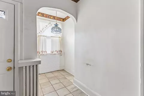 Entry Way - 1615 E 31st St, Baltimore, MD 21218 photo 5 of 5