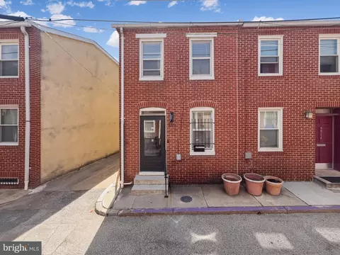 Exterior - 916 Bevan St, Baltimore, MD 21230 photo 2 of 7