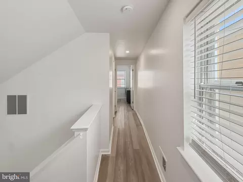 Entry Way - 916 Bevan St, Baltimore, MD 21230 photo 2 of 3
