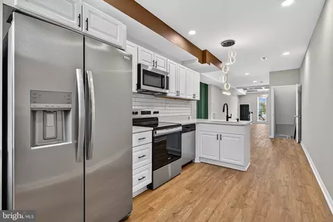 Entry Way - 1912 Division St, Baltimore, MD 21217 photo 1 of 11