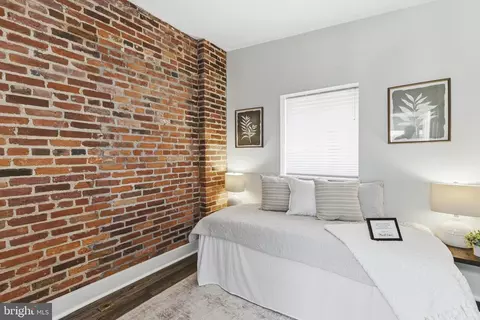 Bedroom - 20 E Wheeling St #2, Baltimore, MD 21230 photo 3 of 3