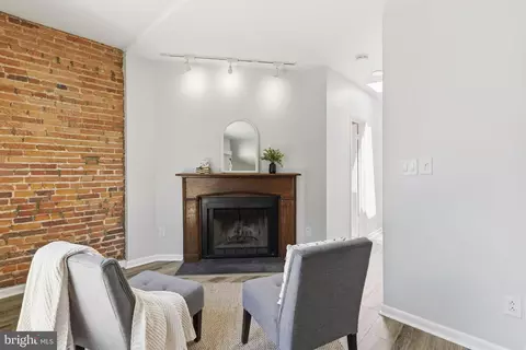 Living - 20 E Wheeling St #2, Baltimore, MD 21230 photo 1 of 1