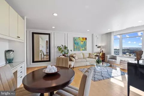 Other - 100 Harborview Dr #1708, Baltimore, MD 21230 photo 1 of 8