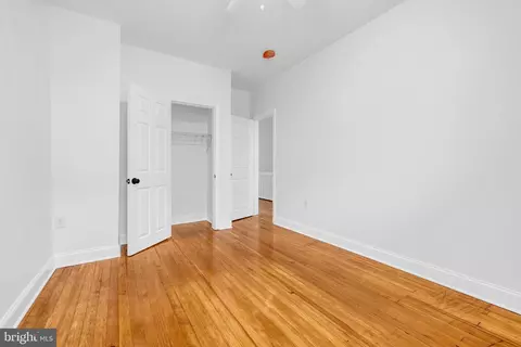 Bedroom - 1077 Ellicott Dr, Baltimore, MD 21216 photo 5 of 7