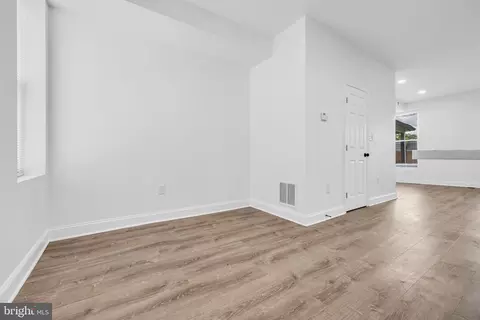 Living - 1077 Ellicott Dr, Baltimore, MD 21216 photo 1 of 1