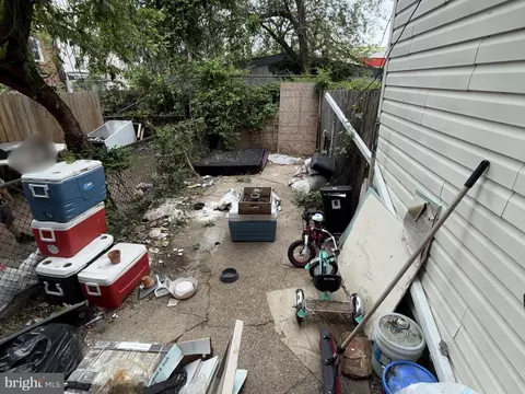 Exterior - 1605 Cole St, Baltimore, MD 21223 photo 2 of 2