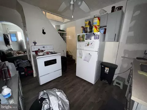 Entry Way - 1605 Cole St, Baltimore, MD 21223 photo 2 of 4