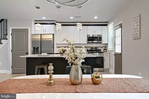 Other - 302 Martingale Ave, Baltimore, MD 21229 photo 4 of 9