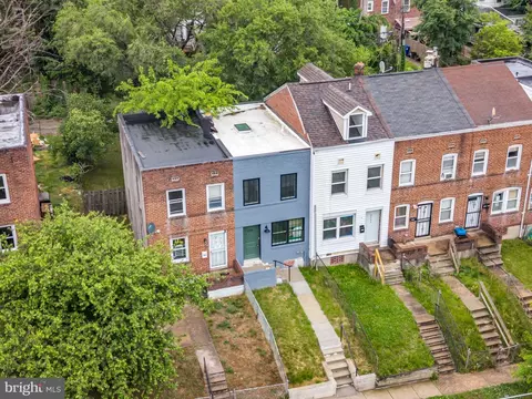 View/Area - 2731 Round Rd, Baltimore, MD 21225 photo 3 of 4