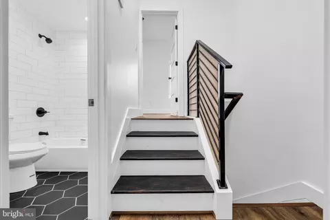Entry Way - 2731 Round Rd, Baltimore, MD 21225 photo 5 of 5
