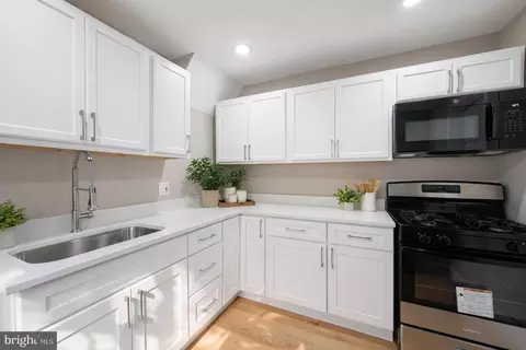 125 E Cross St, Baltimore, MD 21230 photo 9