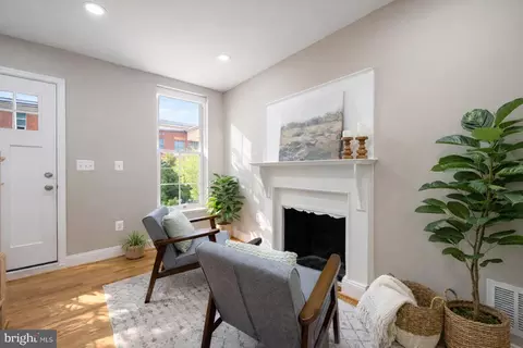 125 E Cross St, Baltimore, MD 21230 photo 24
