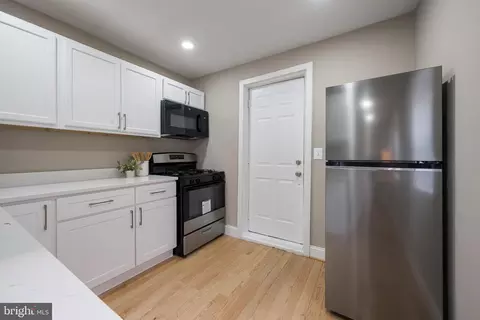 125 E Cross St, Baltimore, MD 21230 photo 10