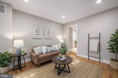 125 E Cross St, Baltimore, MD 21230 photo 5