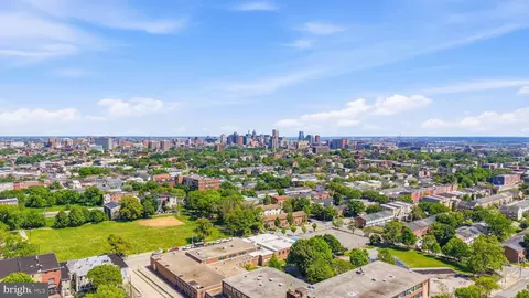 View/Area - 1361 N Gilmor St, Baltimore, MD 21217 photo 4 of 9