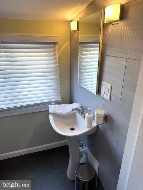 1834 Westphal Pl, Baltimore, MD 21230 photo 12