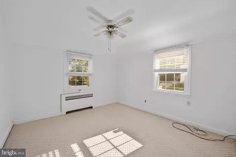 Bedroom - 2713 Cheswolde Rd, Baltimore, MD 21209 photo 3 of 7