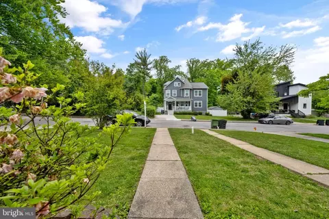 Exterior - 2713 Cheswolde Rd, Baltimore, MD 21209 photo 4 of 14