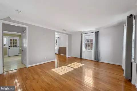 Living - 2713 Cheswolde Rd, Baltimore, MD 21209 photo 1 of 5