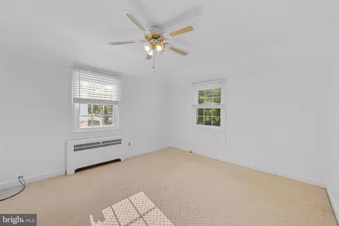 Bedroom - 2713 Cheswolde Rd, Baltimore, MD 21209 photo 6 of 7