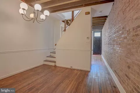 Entry Way - 204 S Wolfe St S, Baltimore, MD 21231 photo 1 of 5