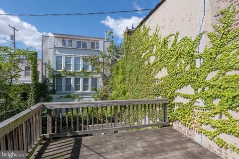 Exterior - 204 S Wolfe St S, Baltimore, MD 21231 photo 4 of 11