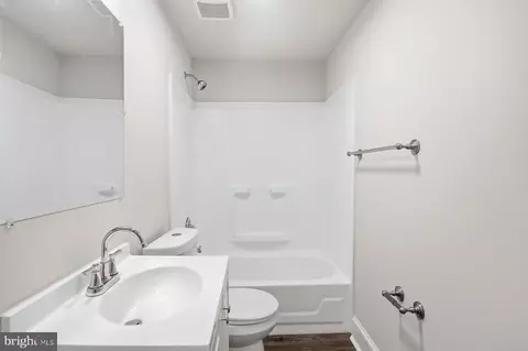 Entry Way - 706 N Milton Ave, Baltimore, MD 21205 photo 1 of 2