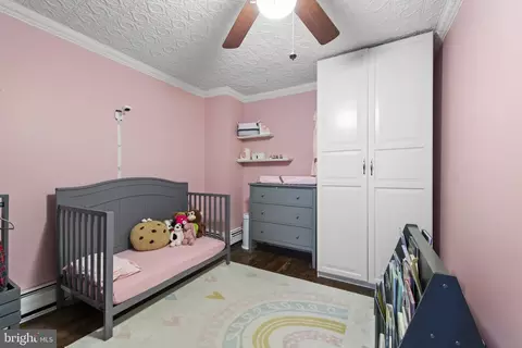 Bedroom - 1121 Battery Ave, Baltimore, MD 21230 photo 8 of 12