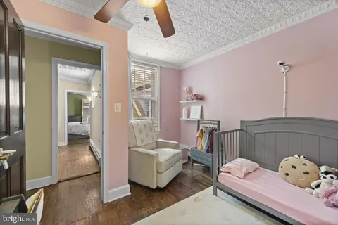 Bedroom - 1121 Battery Ave, Baltimore, MD 21230 photo 7 of 12