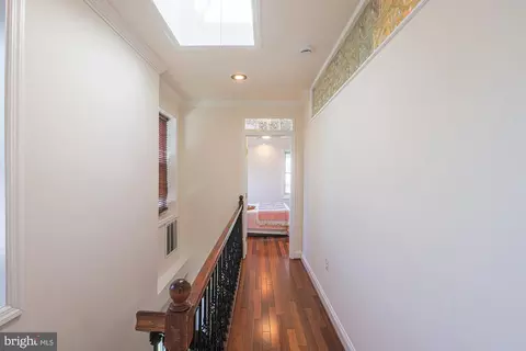 Entry Way - 140 S Curley, Baltimore, MD 21224 photo 12 of 16